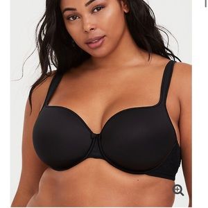 Black microfiber lightly lined full coverage bra